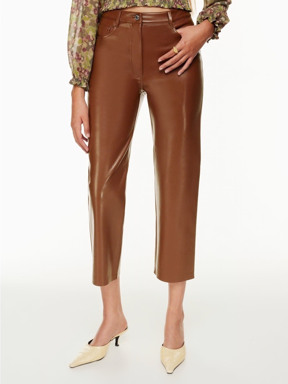 Aritzia The Melina Cropped Pant in Cognac Size 2